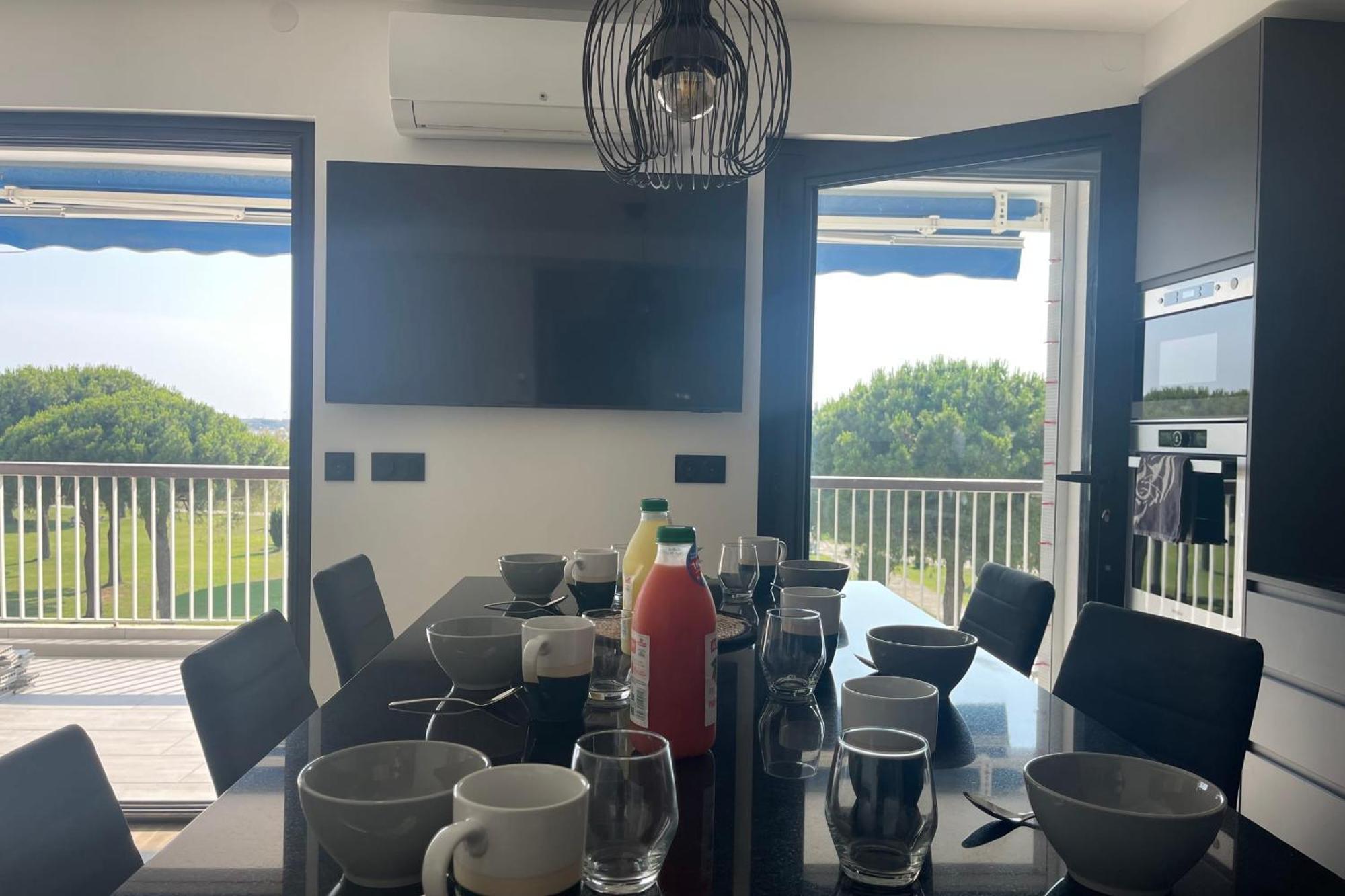 Le Mistral Appartement Standing Avec Vue Mer Exceptionnelle En 1Ere Ligne Ле-Гро-дю-Руа Экстерьер фото